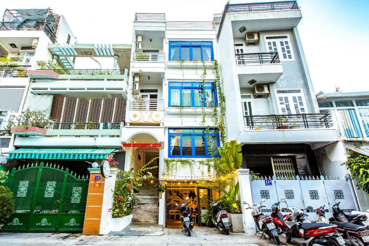 Gis Hotel Nha Trang Exterior photo